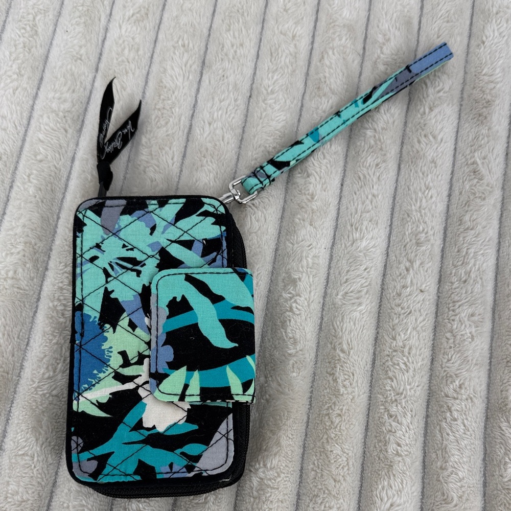 Vera Bradley Blue Camofloral wallet wristlet
